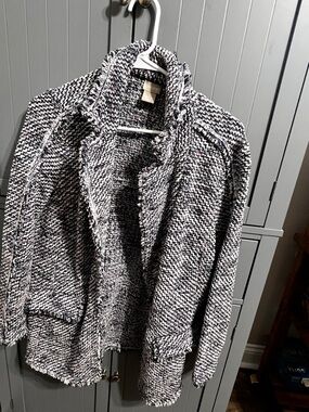 Chico's Heavy Cardigan Structured Notch Collar Long Sleeve Sweater Size 1